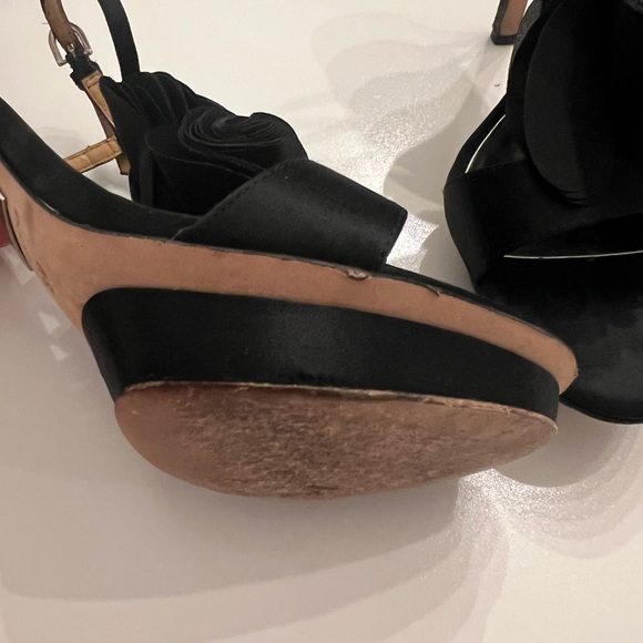 Badgely Mischka Randee Black Satin Heel Size 8 - Picture 3 of 11